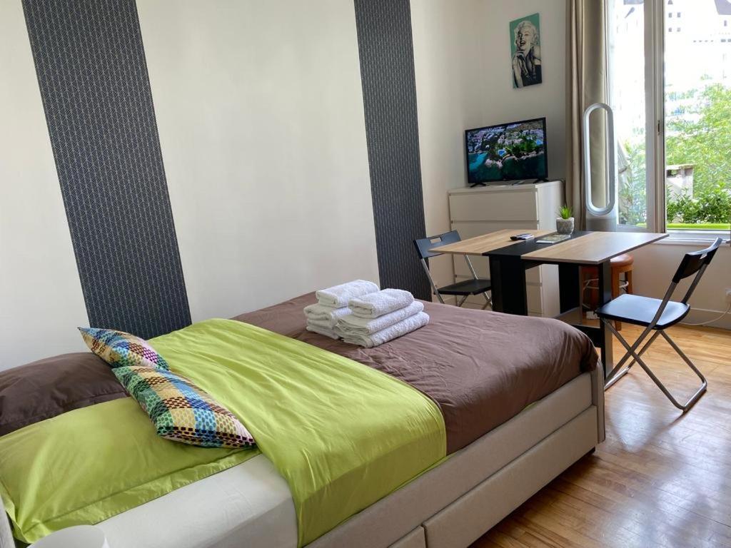 Studio De Charme Pantin Zewnętrze zdjęcie