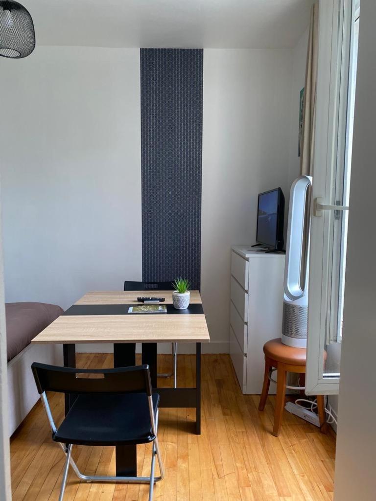 Studio De Charme Pantin Zewnętrze zdjęcie
